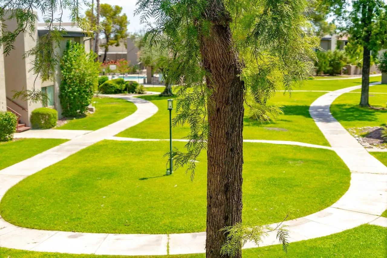 Apartament Desert Paradise In Arcadia ~ Pool, Hot Tub, Views! Phoenix